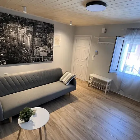 The Staircase Nest Патра